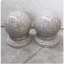 擋車球，直徑60(重約350公斤)